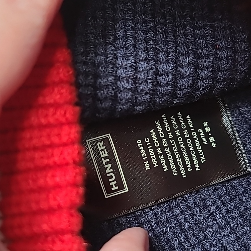 Hunter Unisex Beanie - Picture 4 of 4